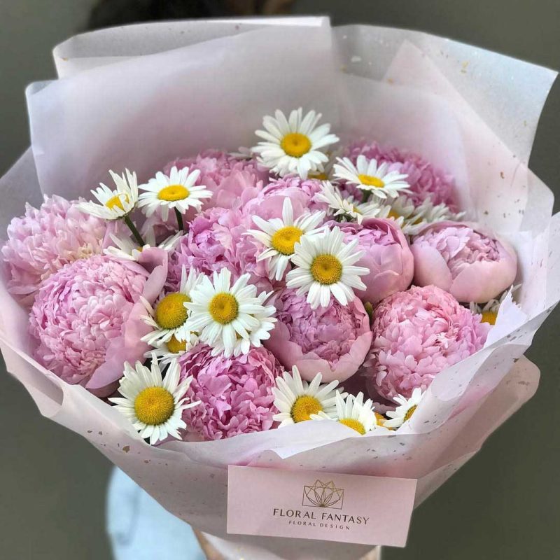 Pink Peony and Daisy Mix