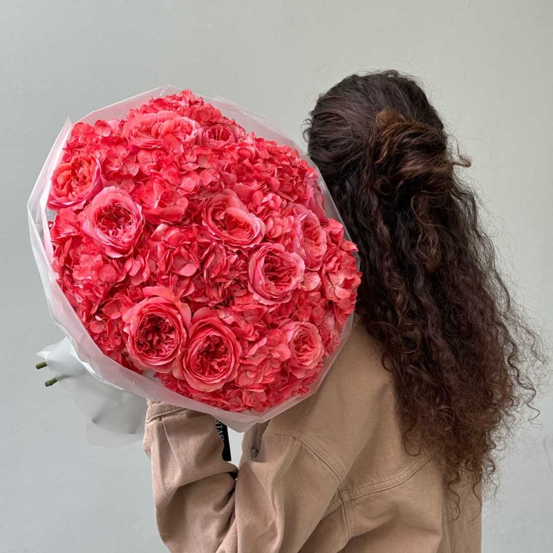 Radiant Crimson Bouquet